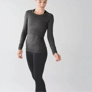 Lululomon running long sleeve
